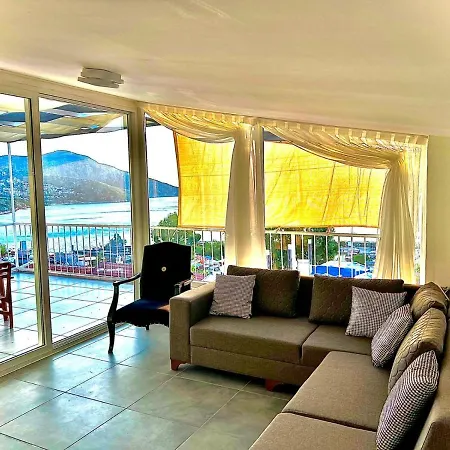 Apartment Modern Flat Near Public Beach With Terrace *